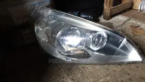 Volvo S60 2012model Headlight