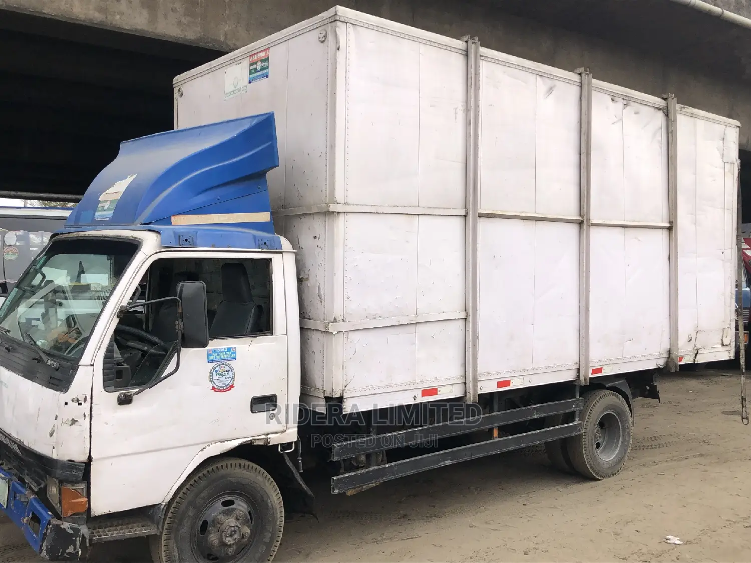 Truck for Hire With Loaders