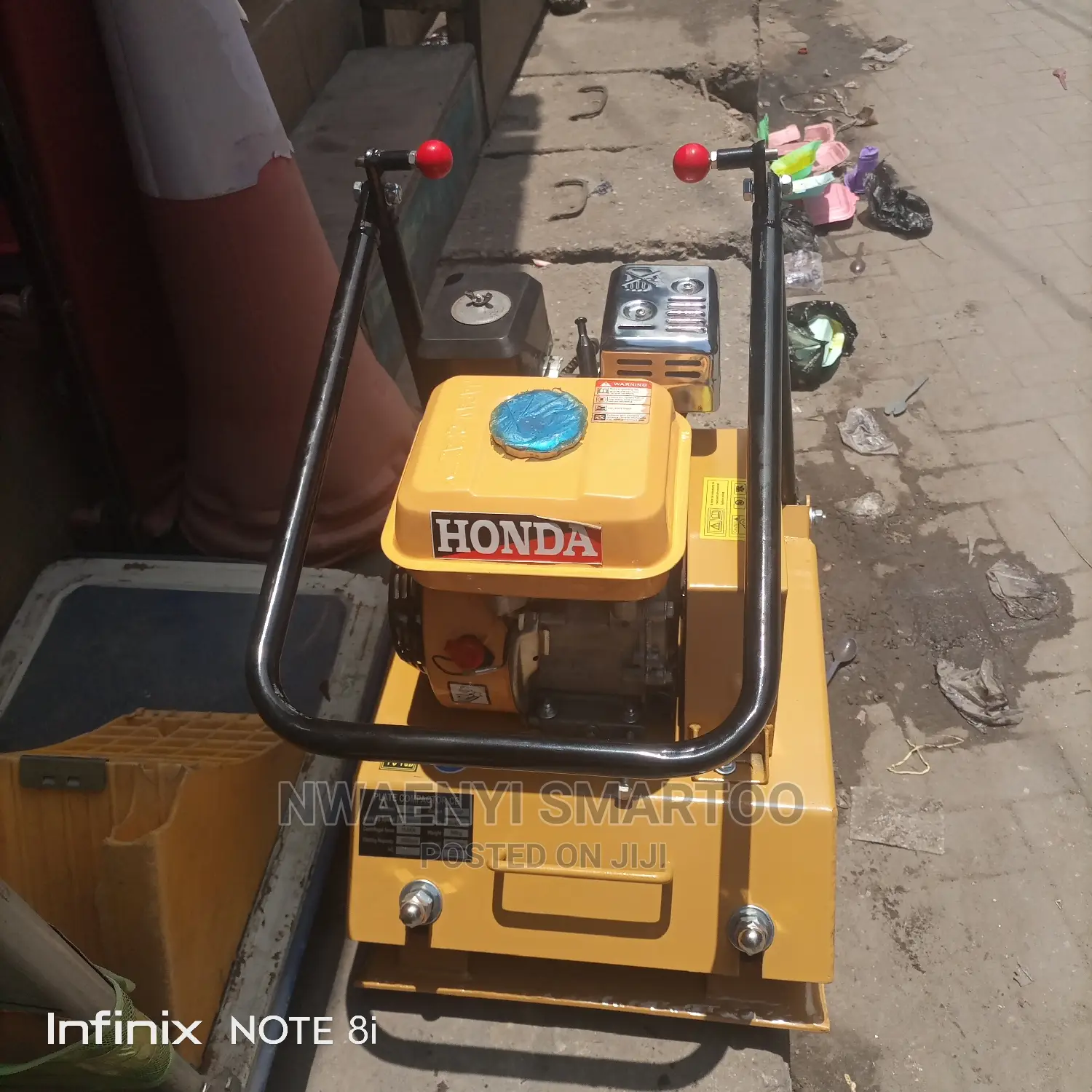 Honda Engine Compacting Machine