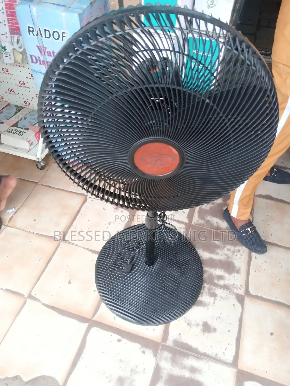 Ox Standing Fan 18"