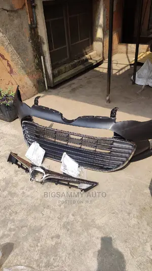 Avalon 2017/2018 Complete Front Bumper. Avalon 2017/2018 Kit