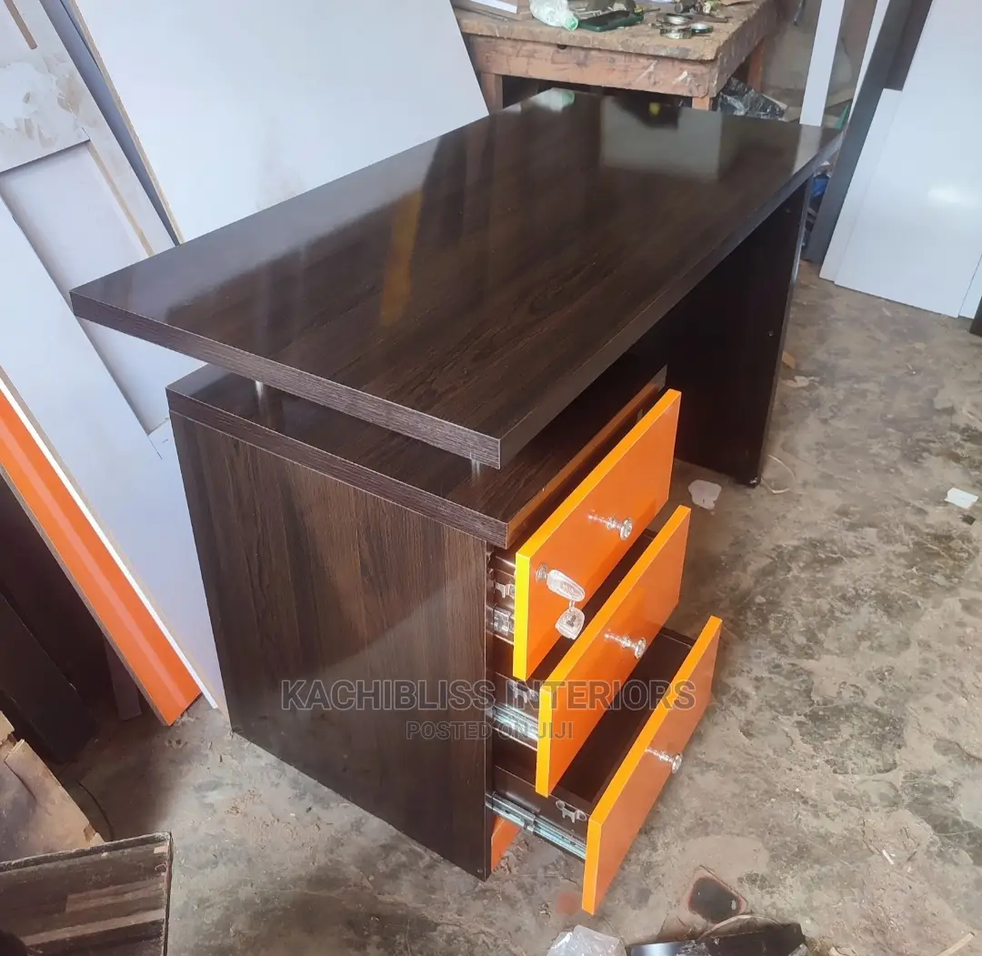 Office/Study Table