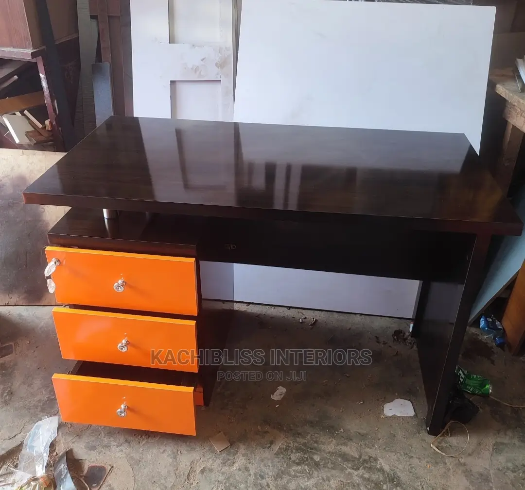 Office/Study Table