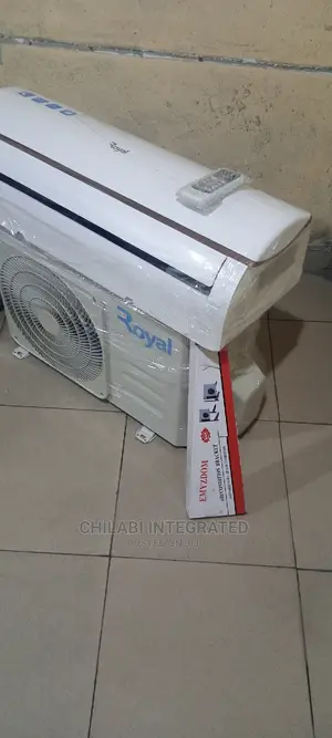 2 Months Old Seminew 1.5hp Royal Low Voltage Air Conditioner
