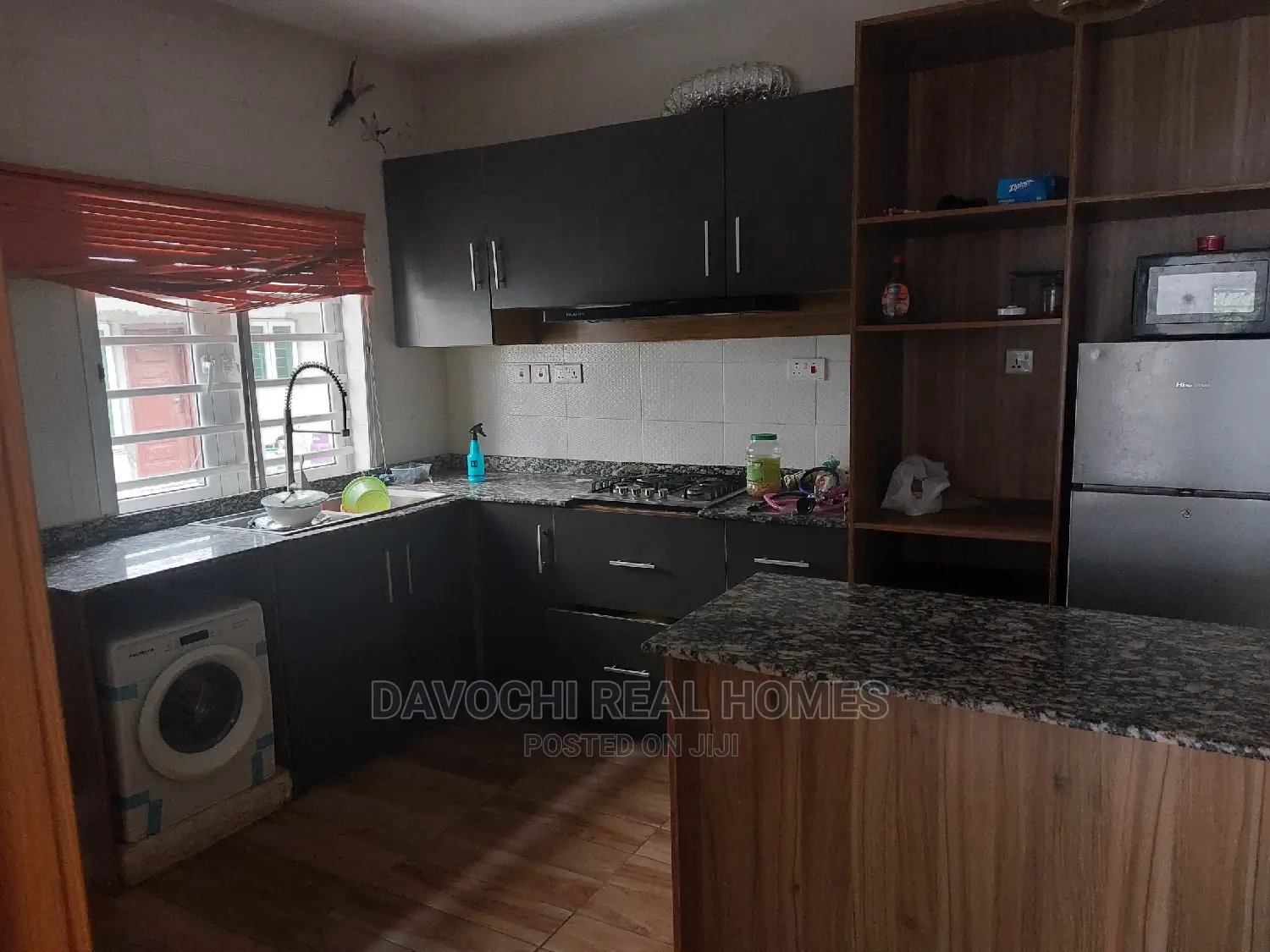4bdrm Duplex in By Chevron Second for rent