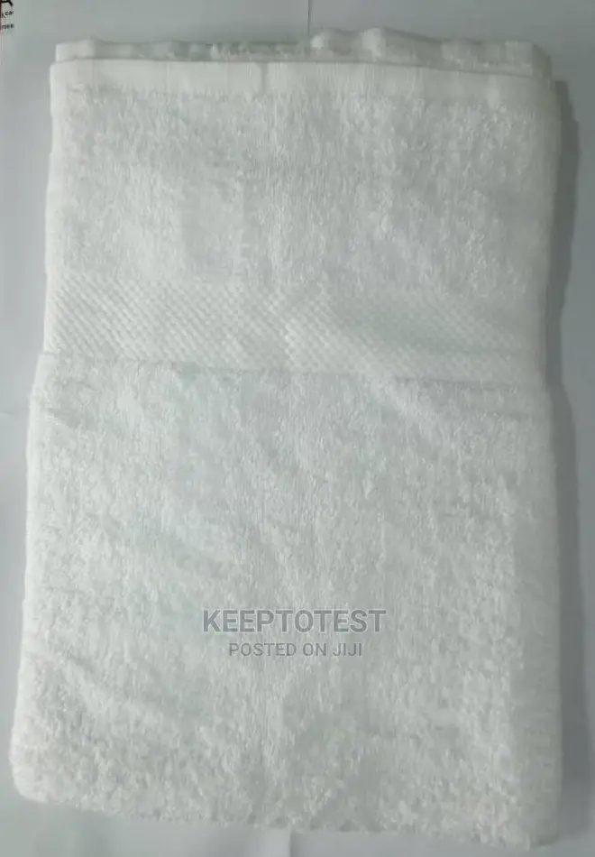 100% Cotton White Large Towel