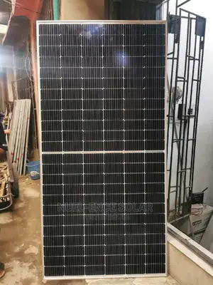 450w PERC Monocrystalline Panels Flames