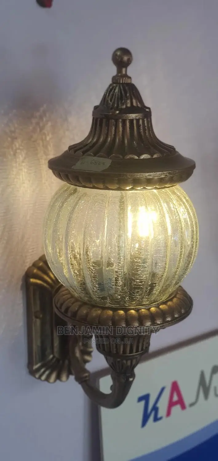 Outdoor Pillar/Gate Lamp 