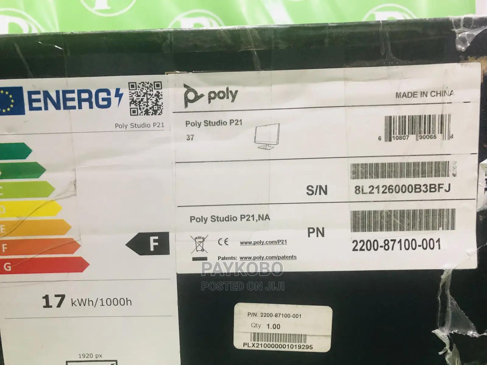 Poly Studio P21 Personal Meeting Display
