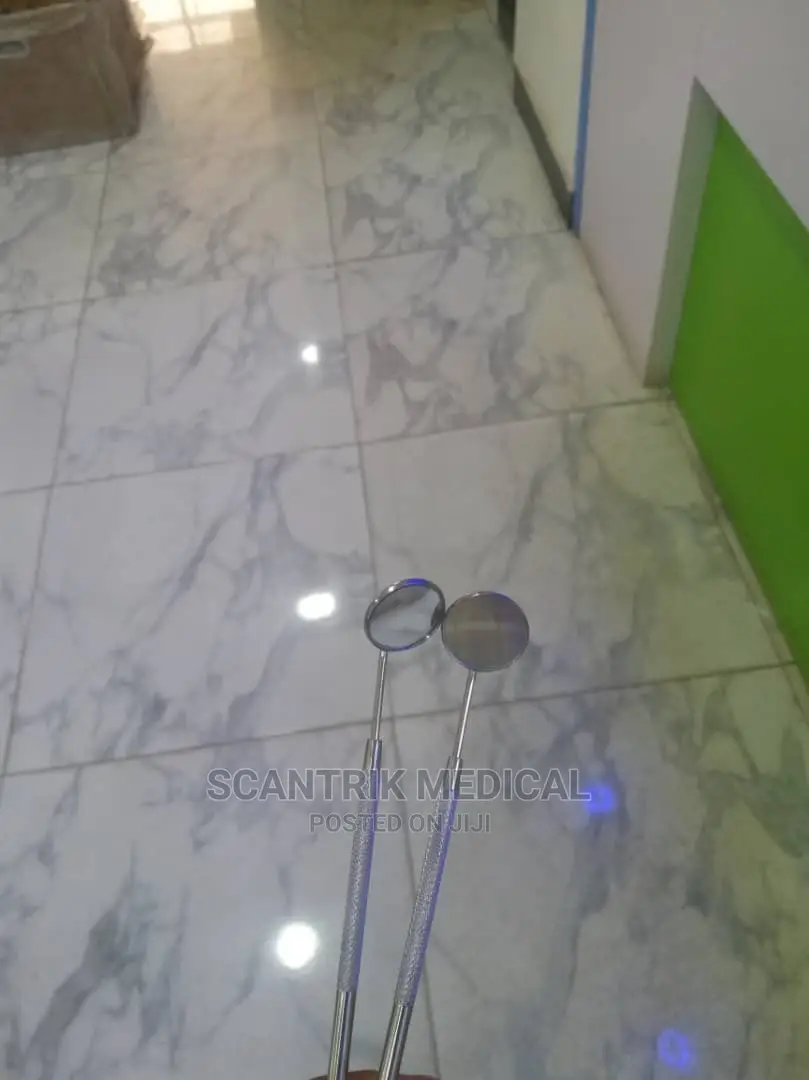 Lightweight and Strong Dental Mirror