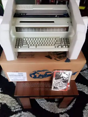 IBM Wheelwriter 3500 Typewriter by Lexmark