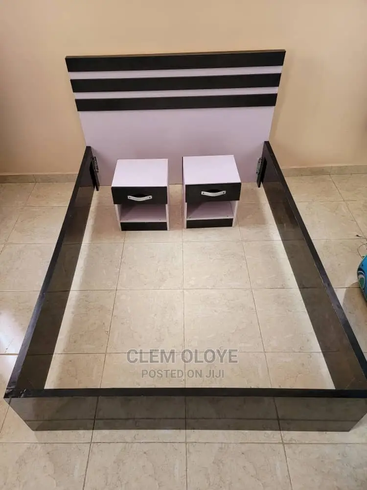 Bedframe 4×6 (No Bedside)