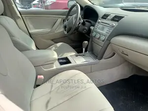 Toyota Camry 2009 Gold