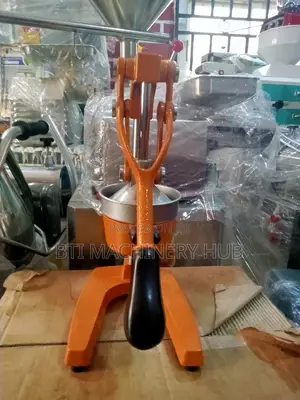 Orange Juicer
