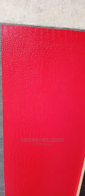 Synchronized Red Board 801