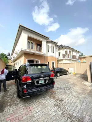 Furnished 5bdrm Duplex in Phases One Roads for Rent