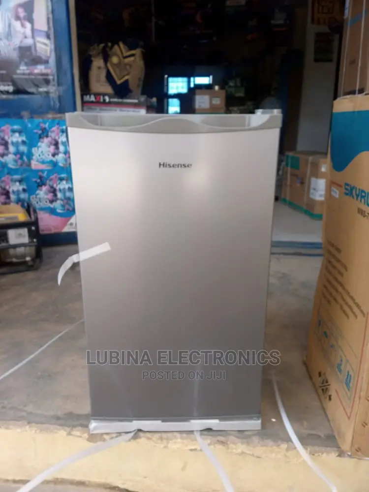 Brand New HISENSE Table Top Refrigerator/External/Silver/