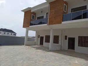 4bdrm Duplex in By Chevron Second for rent