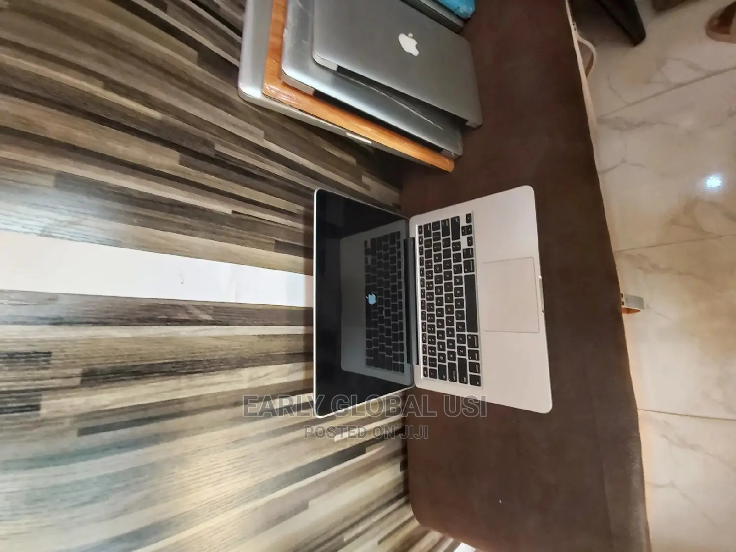 Laptop Apple MacBook 2015 8GB Intel Core I5 SSD 256GB