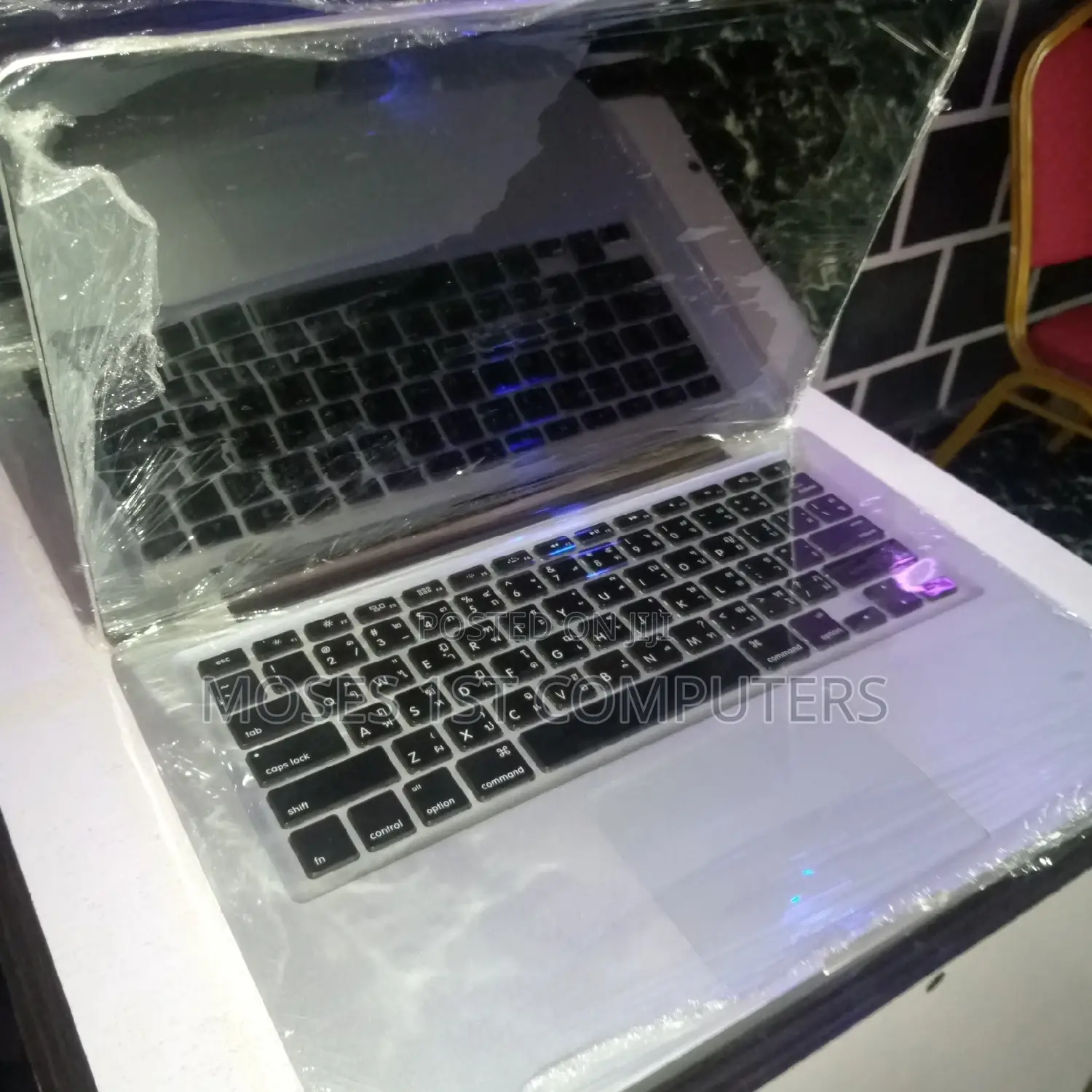 New Laptop Apple MacBook 2012 8GB Intel Core I5 HDD 1T