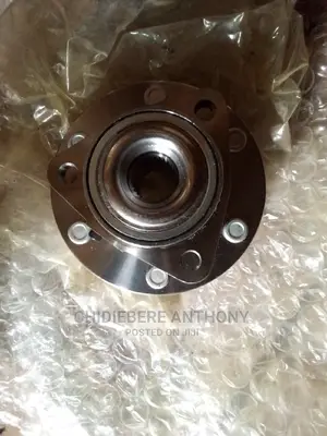 Original Front Hub Qx56 2013 Model, Available