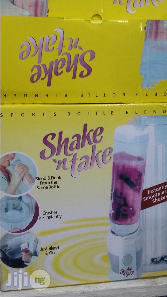 Shake And Talk Machine