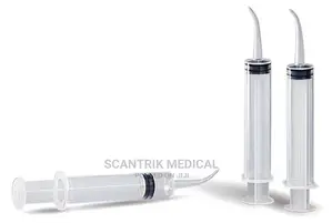 Disposable Elbow Syringe Irrigation Syringe Curved Tip