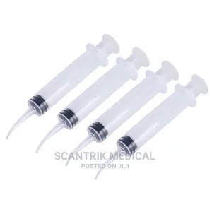 100 Large Irrigation Syringe With Bulb