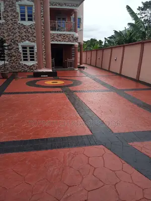 Fine Floor