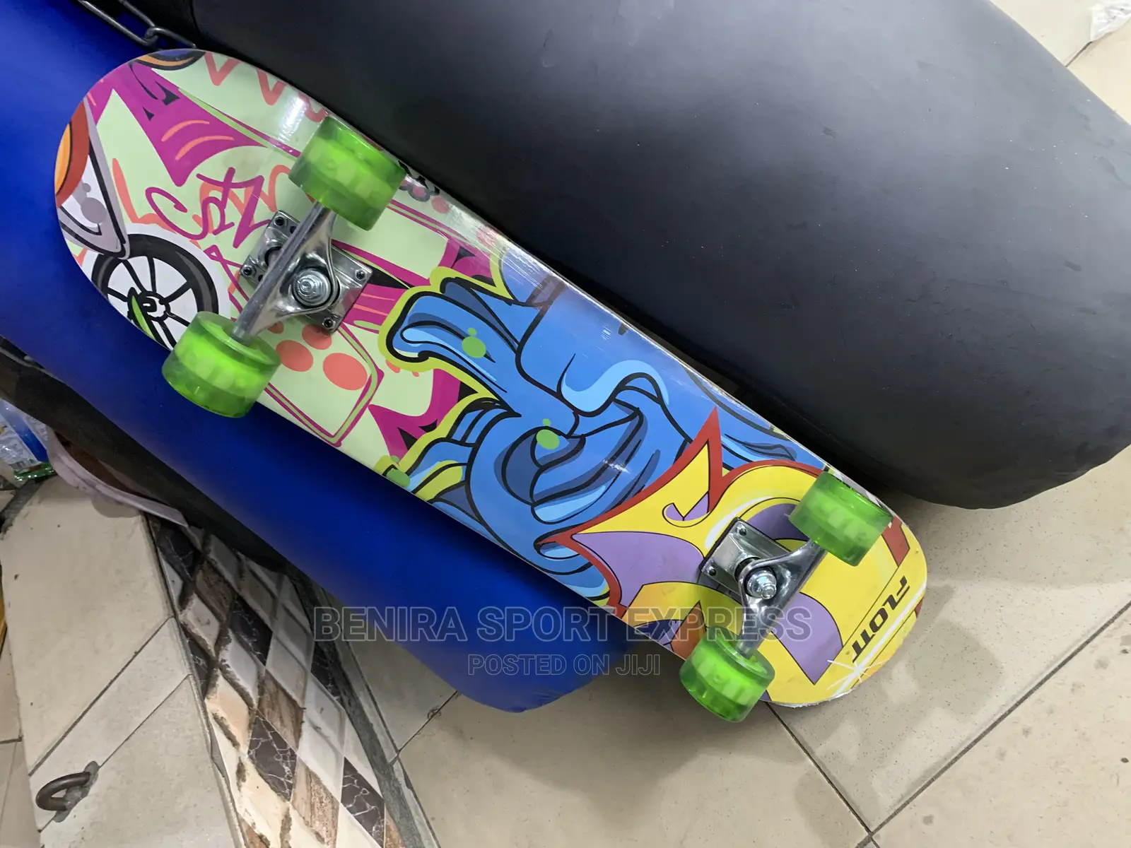 Skate Board (02)