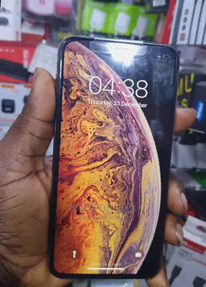 Apple iPhone X 64 GB Black
