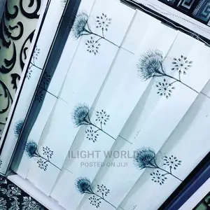 Quality Switching Day and Night Window Blinds.