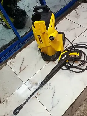 Full Control Pressure Washer