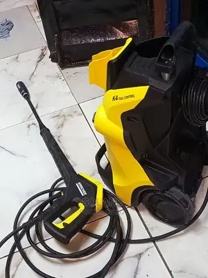 Full Control Pressure Washer