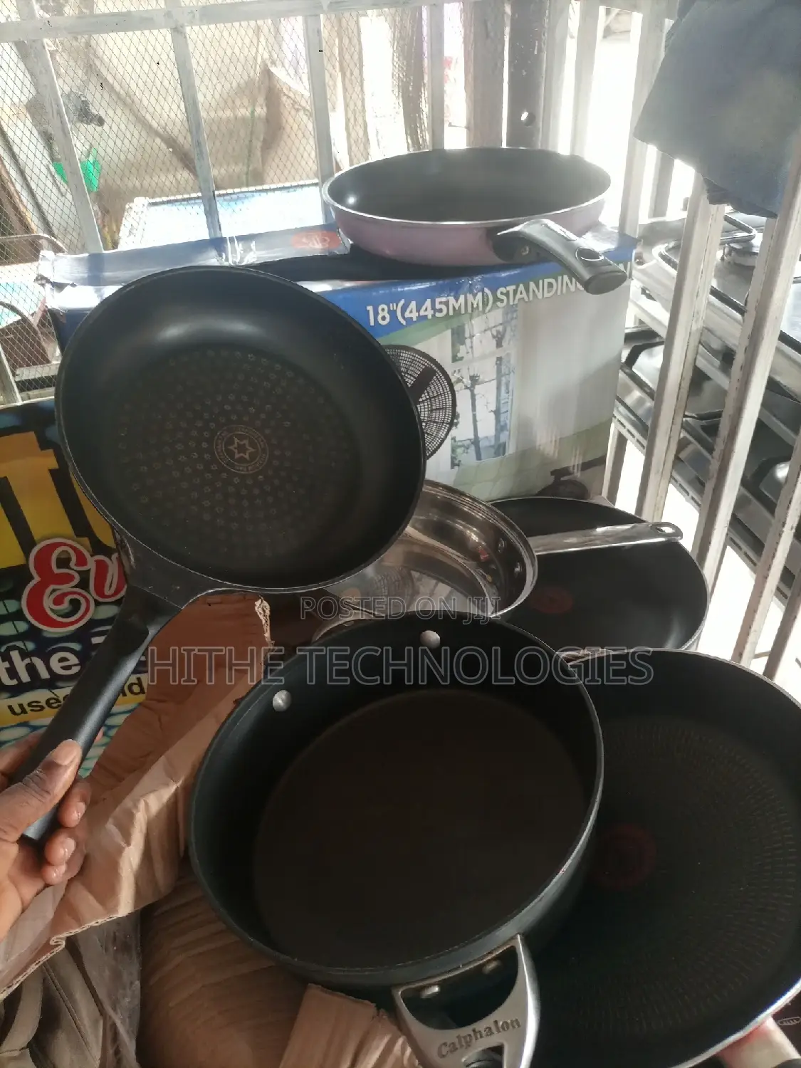Non-Stick Frying Pans (Foreign Used)