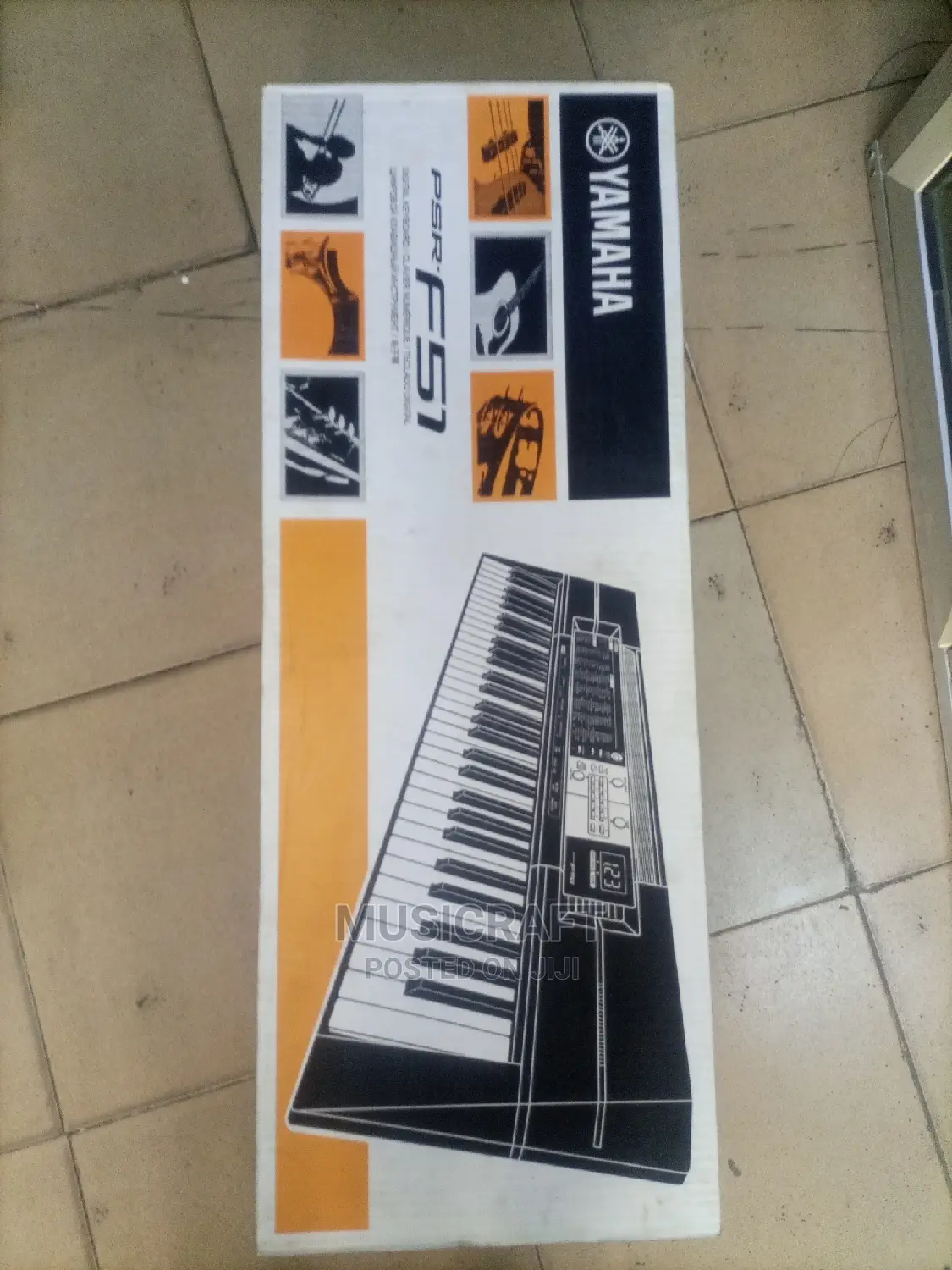 Yamaha PSR F51 Keyboard