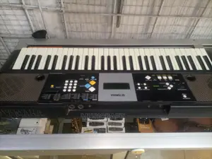 Yamaha PSR E223 Keyboard