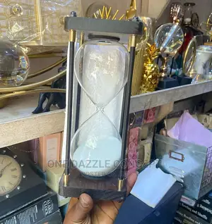 Black Hour Glass