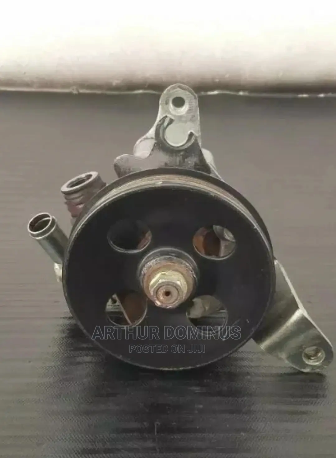 Lexus Rx330 Es330 Rx300 Power Steering Pump in Ikeja Vehicle Parts