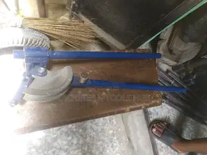 Tube and Pipe Bender