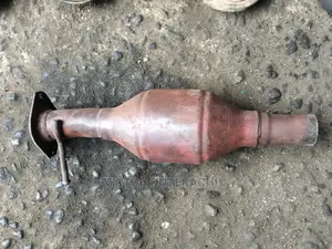 Centre Catalyst Lexus Rx330