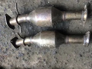 Centre Catalyst Lexus RX350