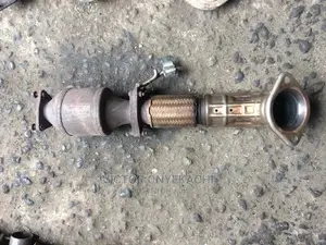 Centre Catalyst Honda Accord 2008