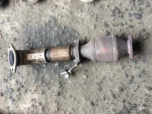 Centre Catalyst Honda Accord 2008