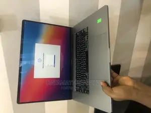 Laptop Apple MacBook Pro 2019 16GB Intel Core I7 HDD 512GB