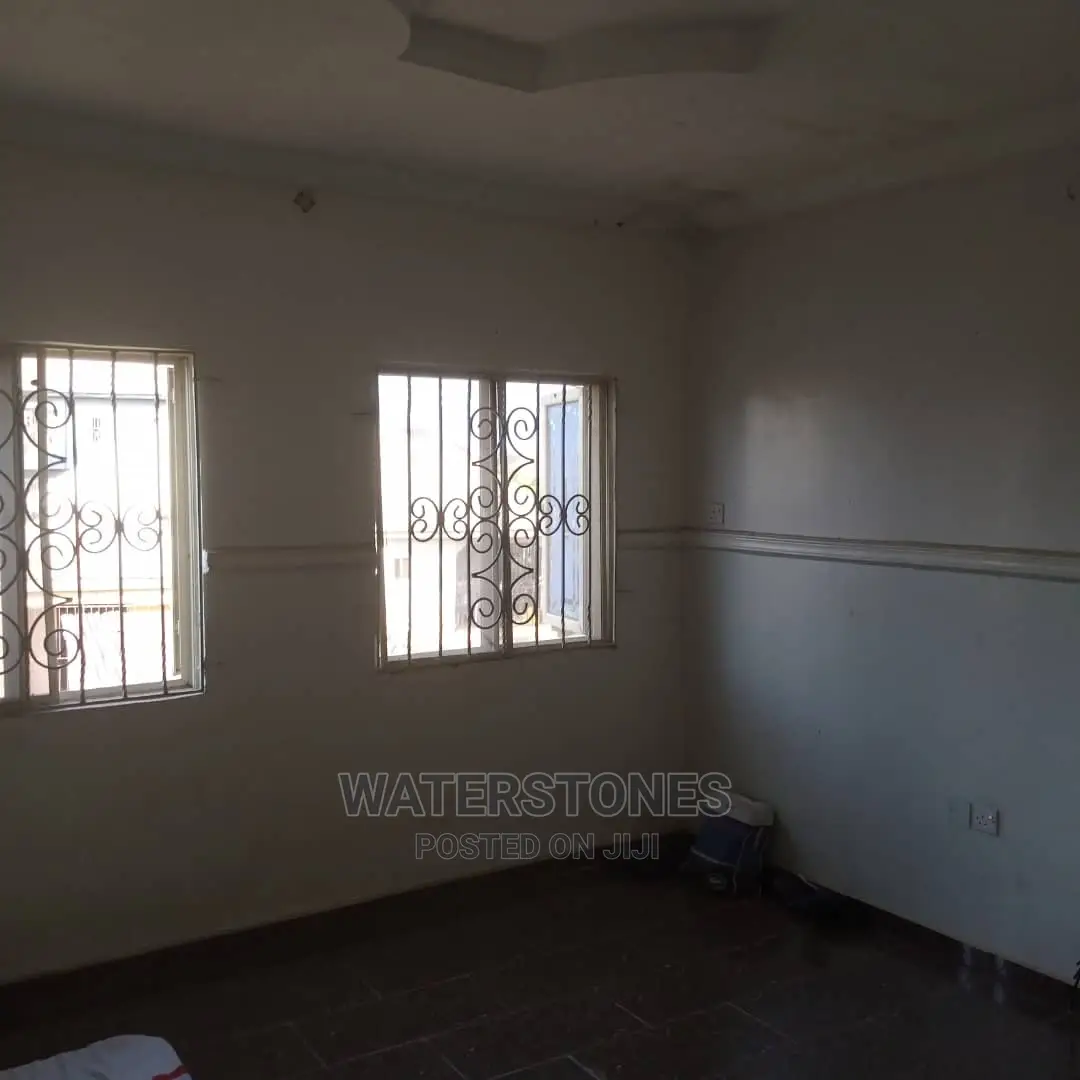 Furnished 3bdrm Block of Flats in Asaba, Okpanam Road, Oshimili South
