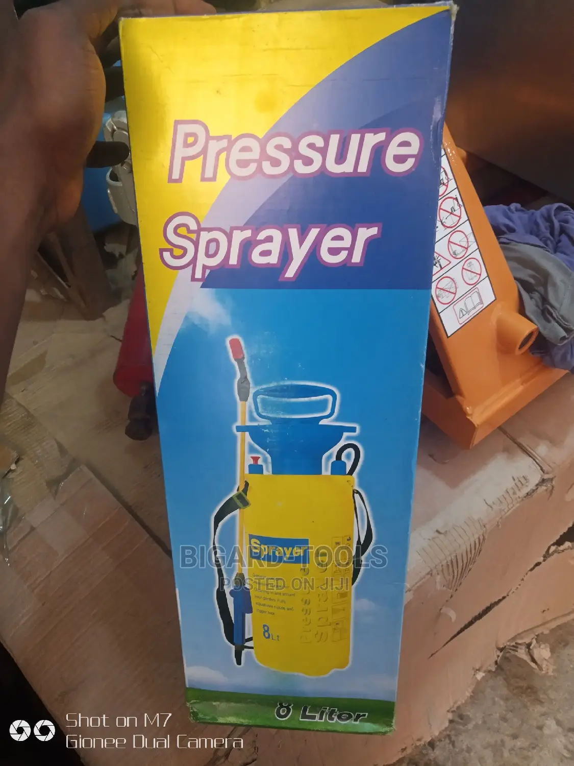 Pressure Sprayers(8litres)