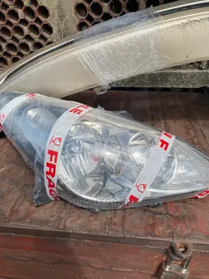 Es300 Headlight