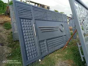 New Fashion Stainless Design Steel Gate