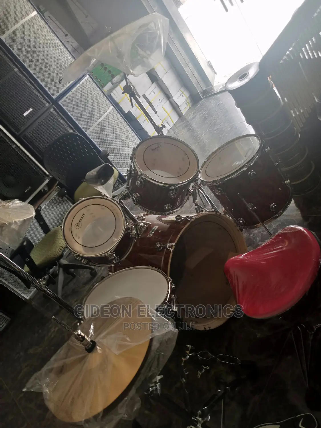 Double Cymbals Mackiee Drum Set.